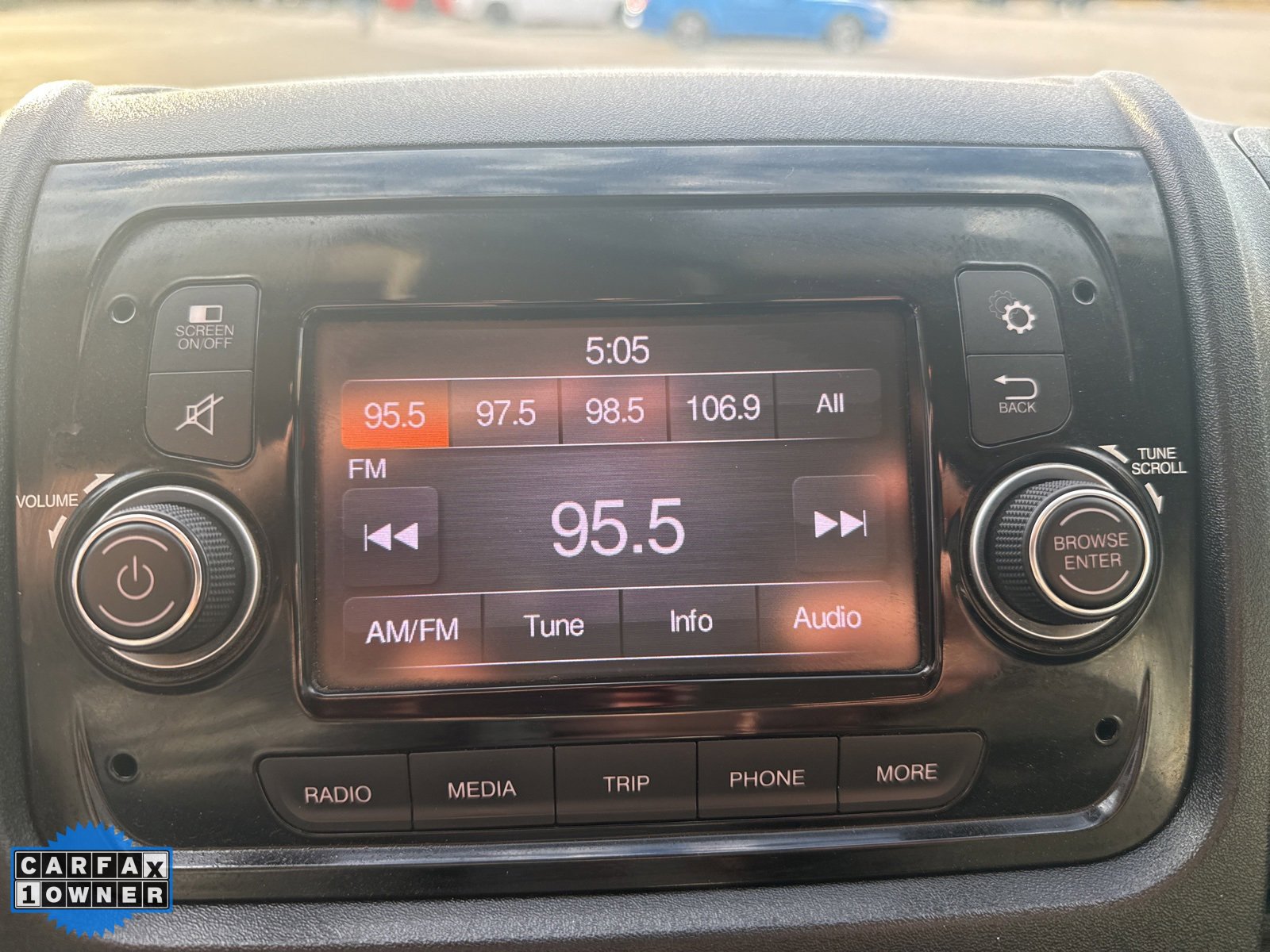 Used 2020 RAM ProMaster 1500 w/ Interior Convenience Group image 18