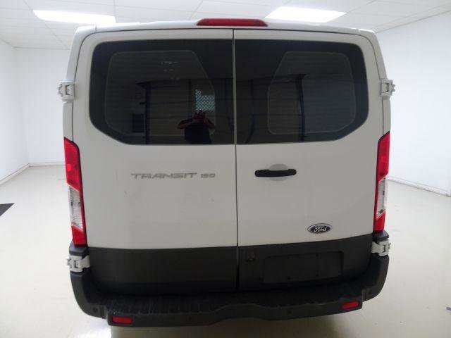 Used 2016 Ford Transit 150 130 Low Roof RWD image 5