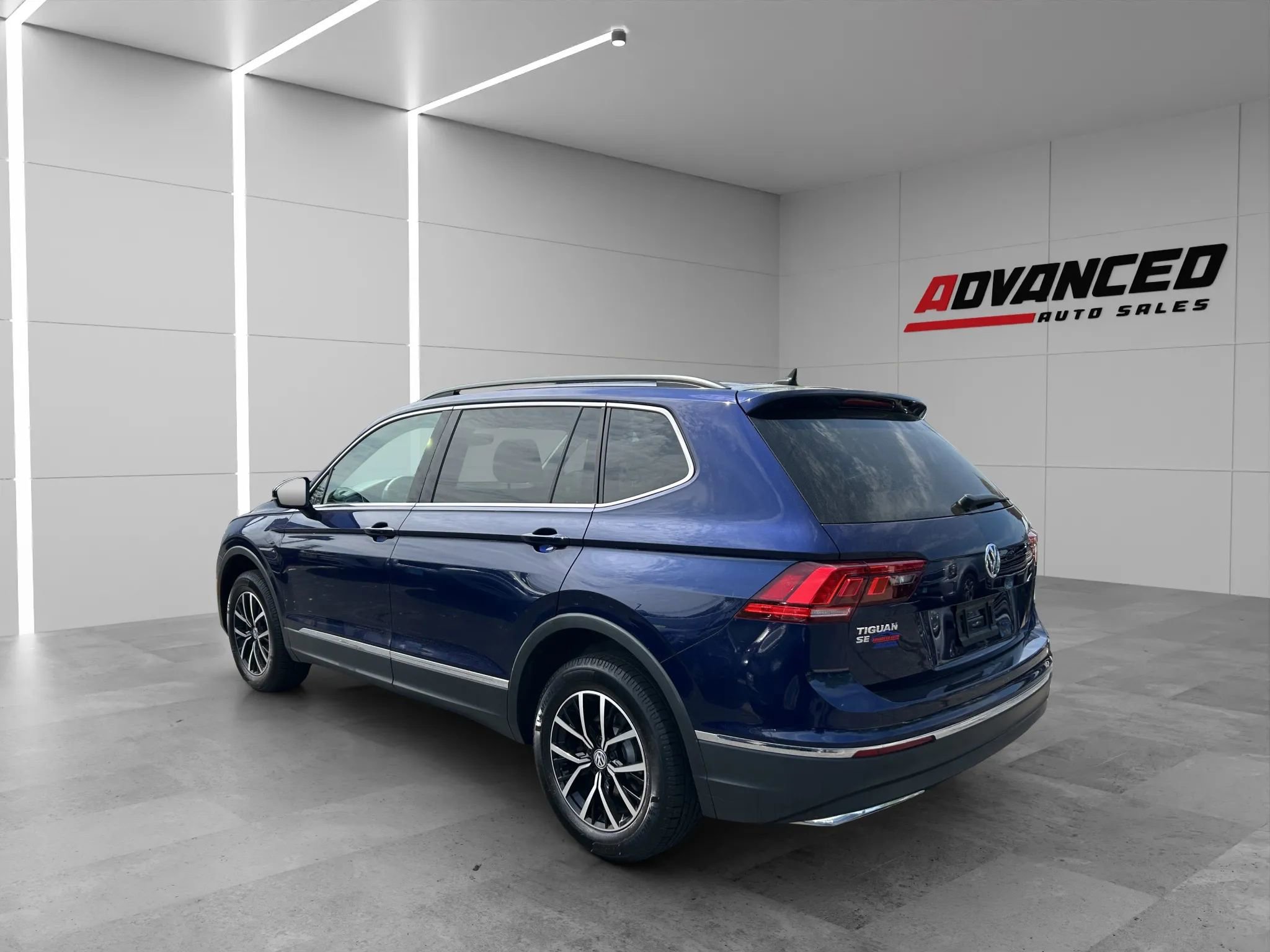 Used 2021 Volkswagen Tiguan SE image 5