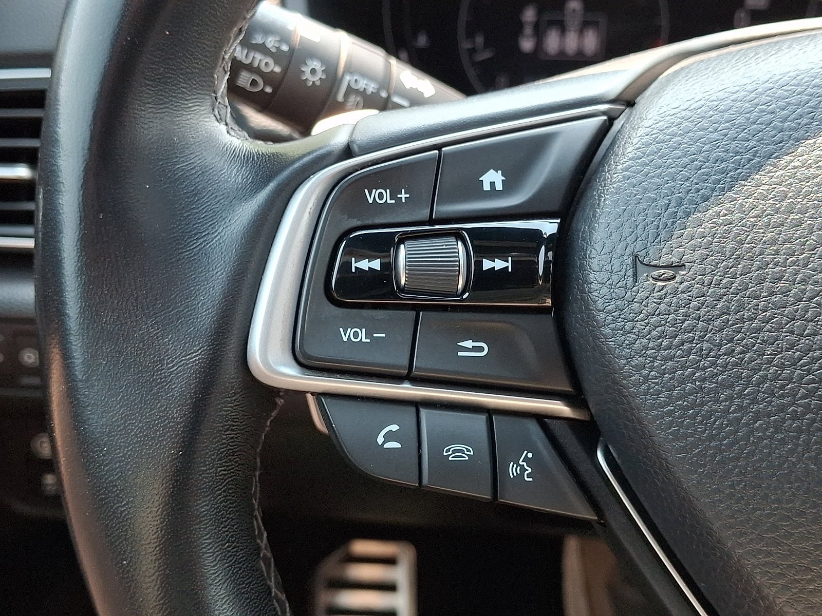 Used 2021 Honda Accord Sport image 23