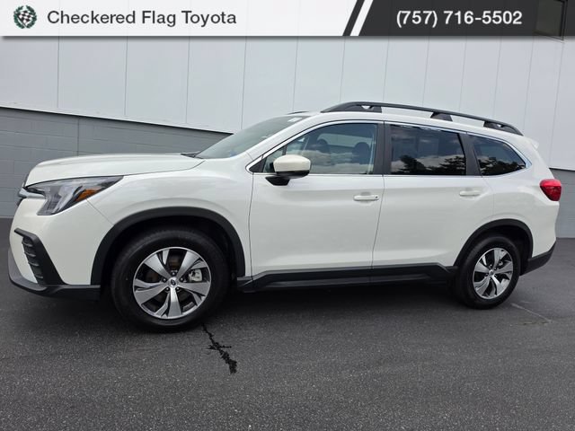 Used 2025 Subaru Ascent Premium AWD/4WD image 2
