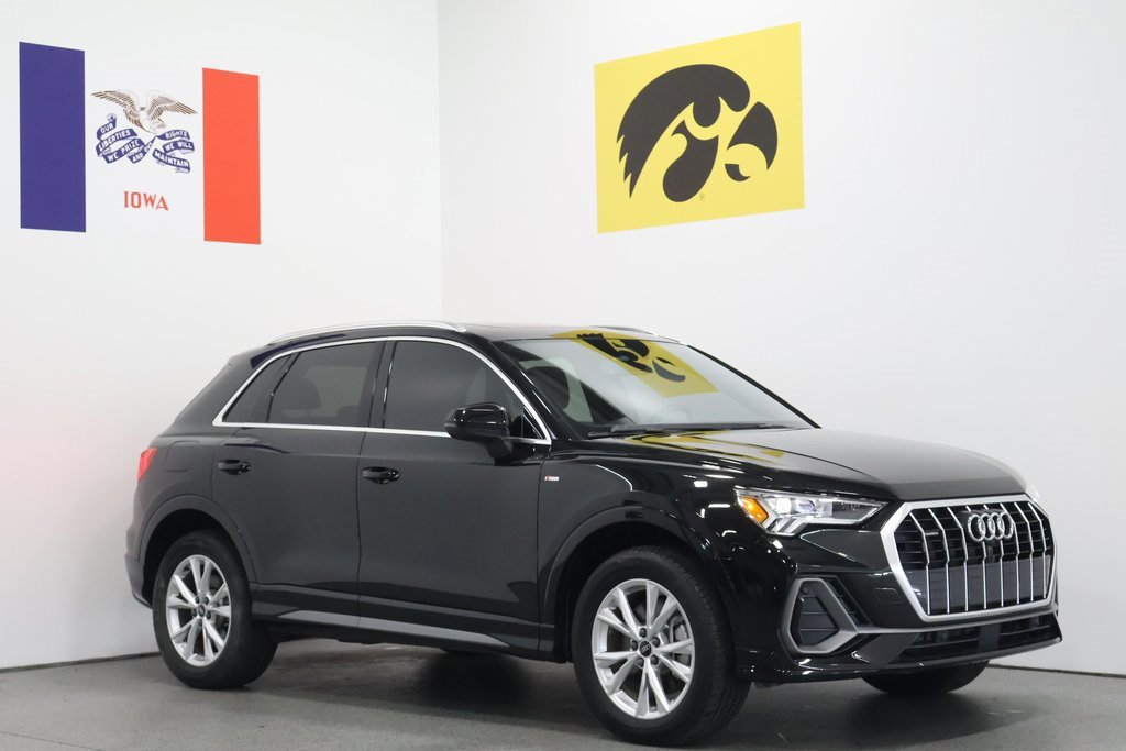 Used 2024 Audi Q3 2.0T Premium Plus w/ Premium Plus Package image 1