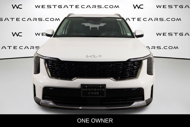 Used 2024 Kia Sorento S image 2