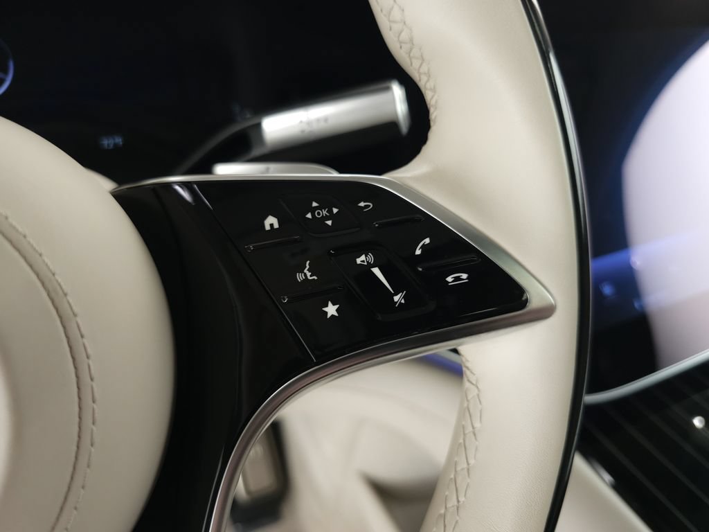 Certified 2024 Mercedes-Benz Maybach EQS 680 4MATIC image 13