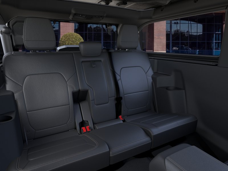New 2026 Ford Bronco Badlands w/ Black Appearance Package AWD/4WD image 11