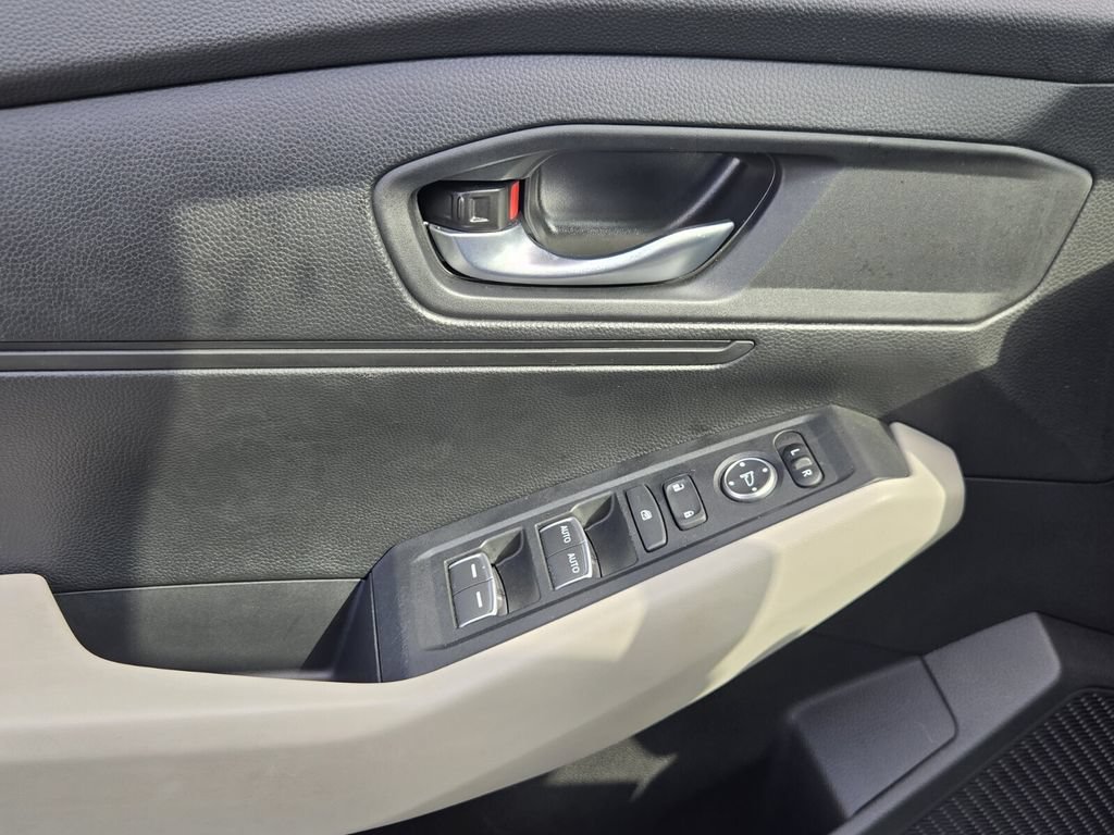Certified 2024 Honda Accord LX image 27