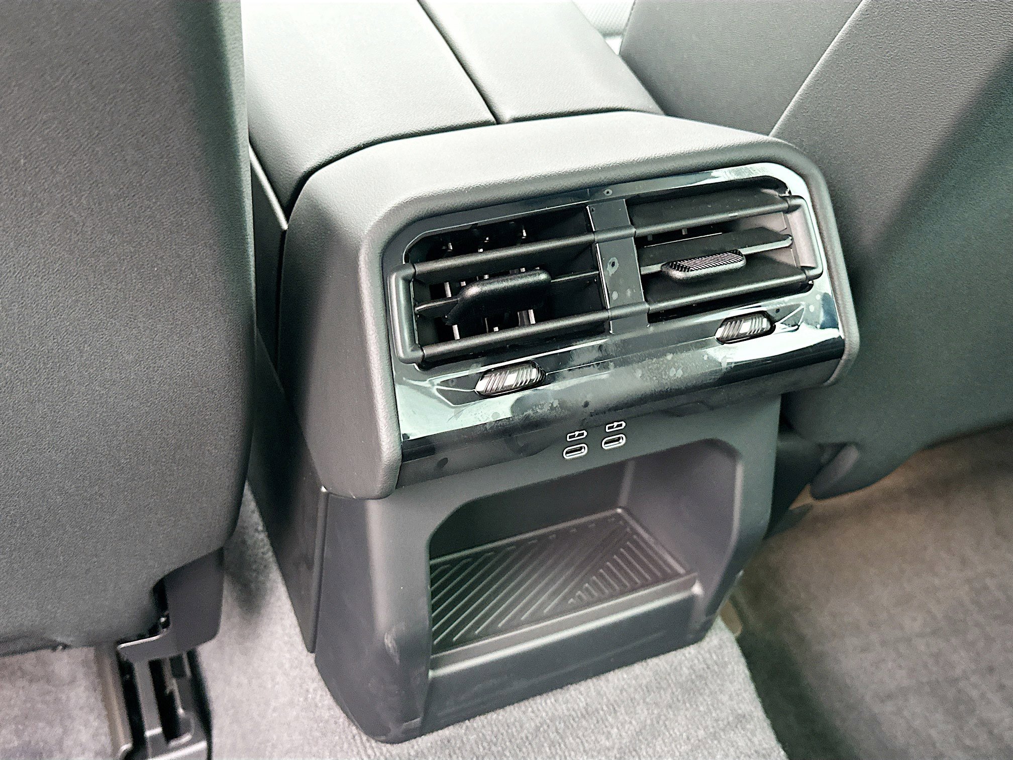 Used 2026 BMW 530i xDrive w/ Executive Package image 25