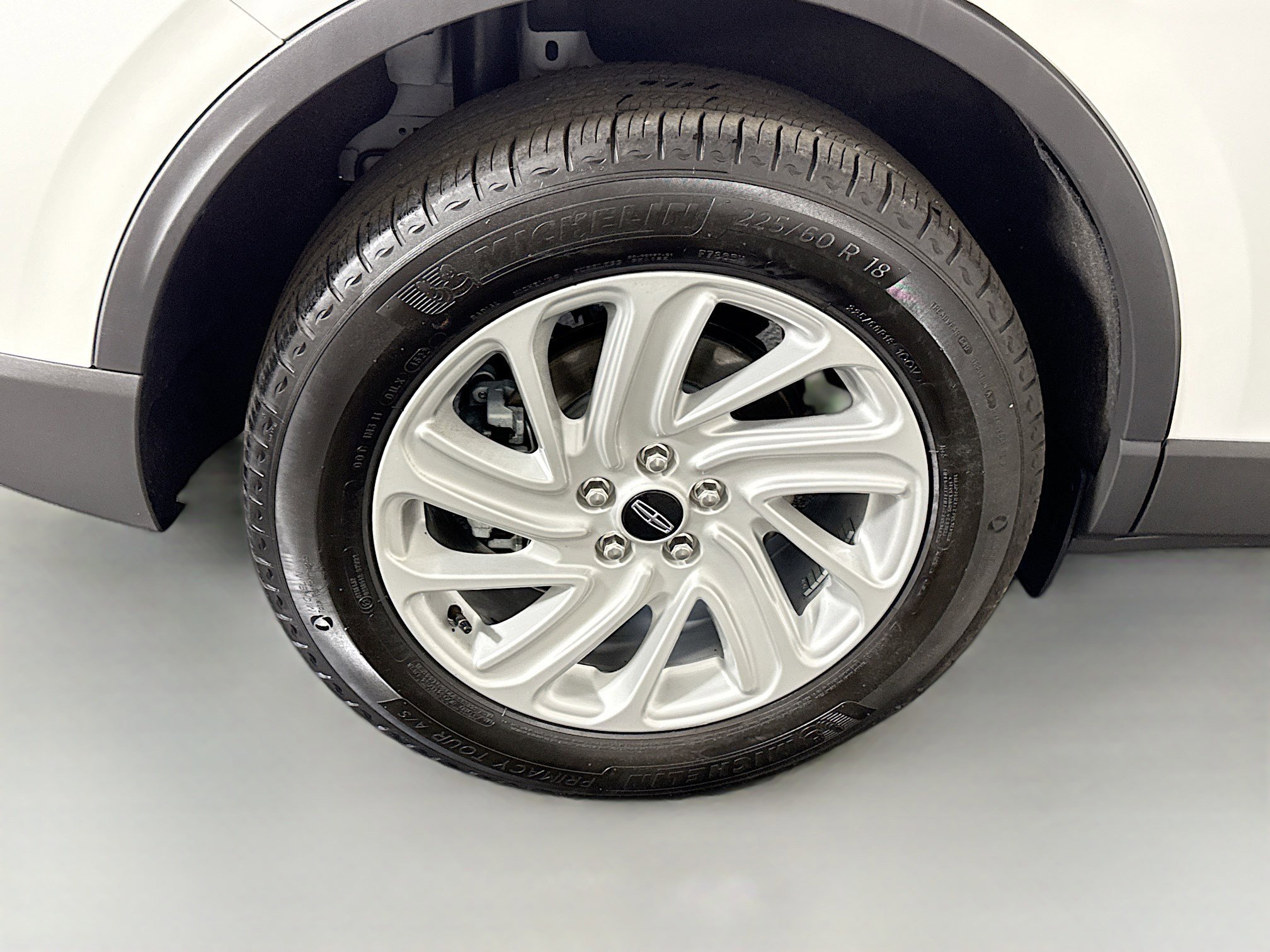 Used 2023 Lincoln Corsair FWD image 33