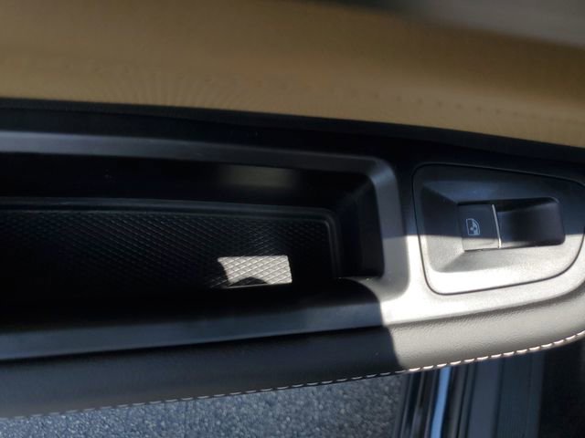 New 2026 Volkswagen Atlas Cross Sport SE image 10