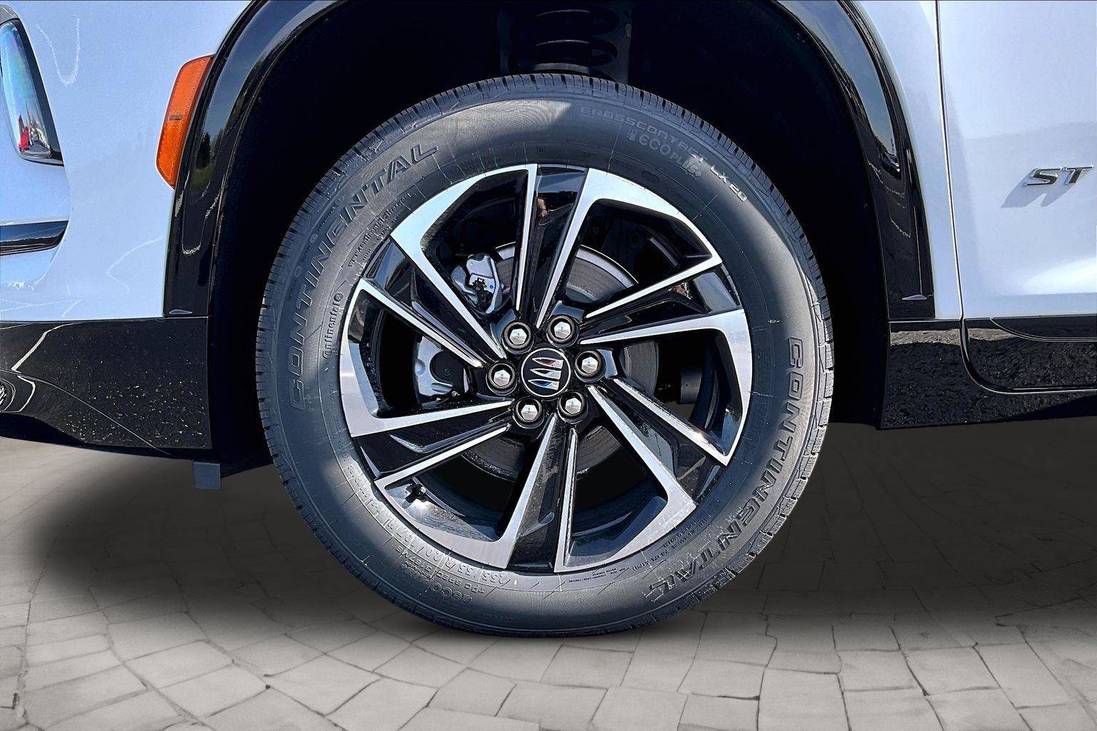 New 2026 Buick Enclave Sport Touring w/ Power Package AWD/4WD image 15