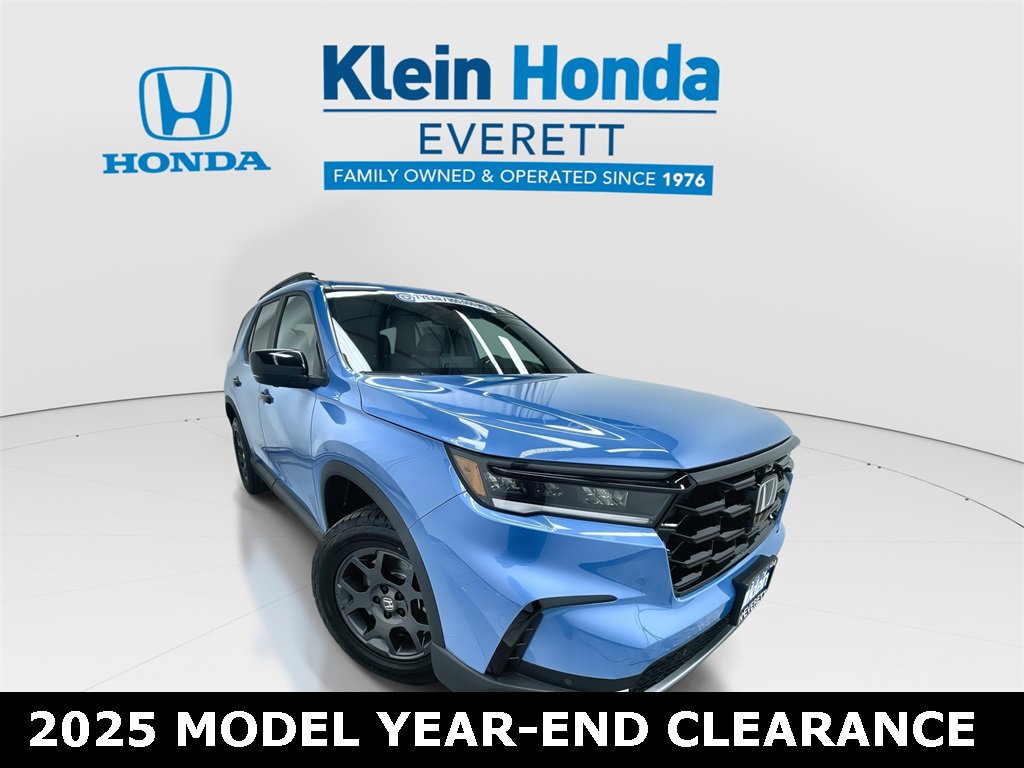 New 2025 Honda Pilot TrailSport image 1