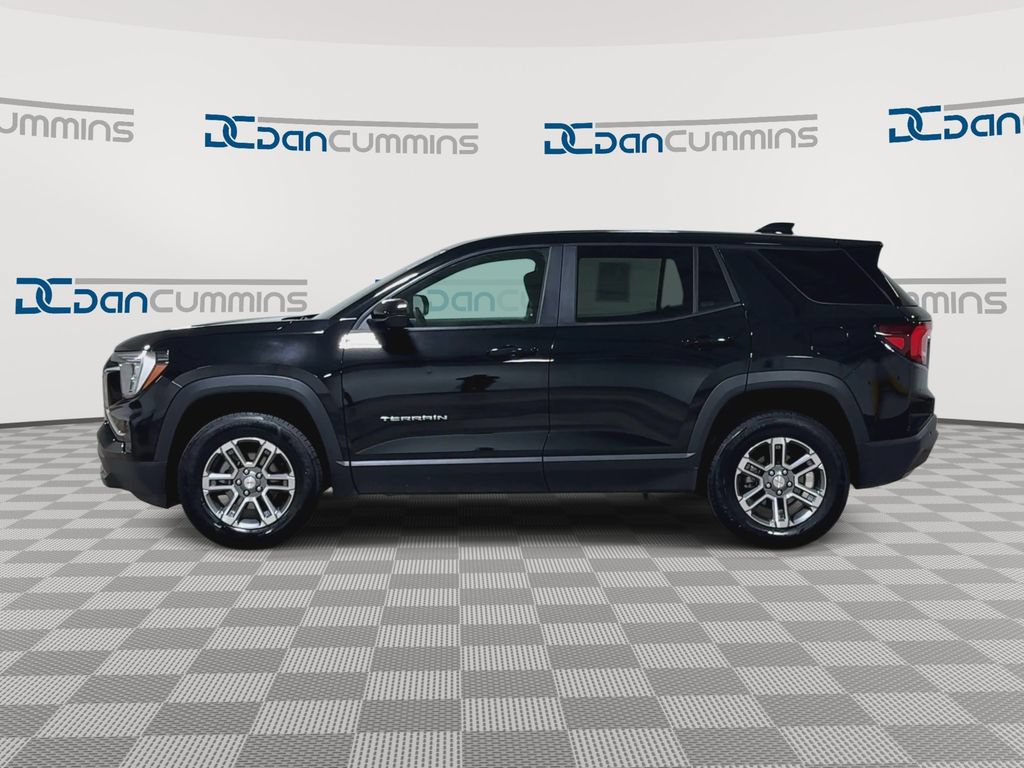 Used 2025 GMC Terrain Elevation AWD/4WD image 5