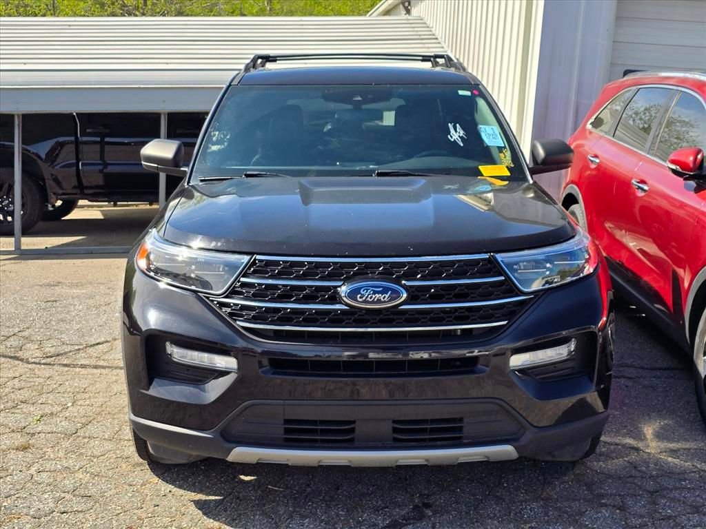 Used 2020 Ford Explorer XLT w/ Equipment Group 202A image 8