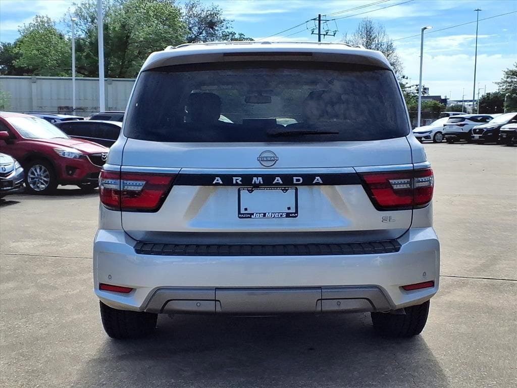 Used 2022 Nissan Armada SL w/ Captain's Chairs Package RWD image 8