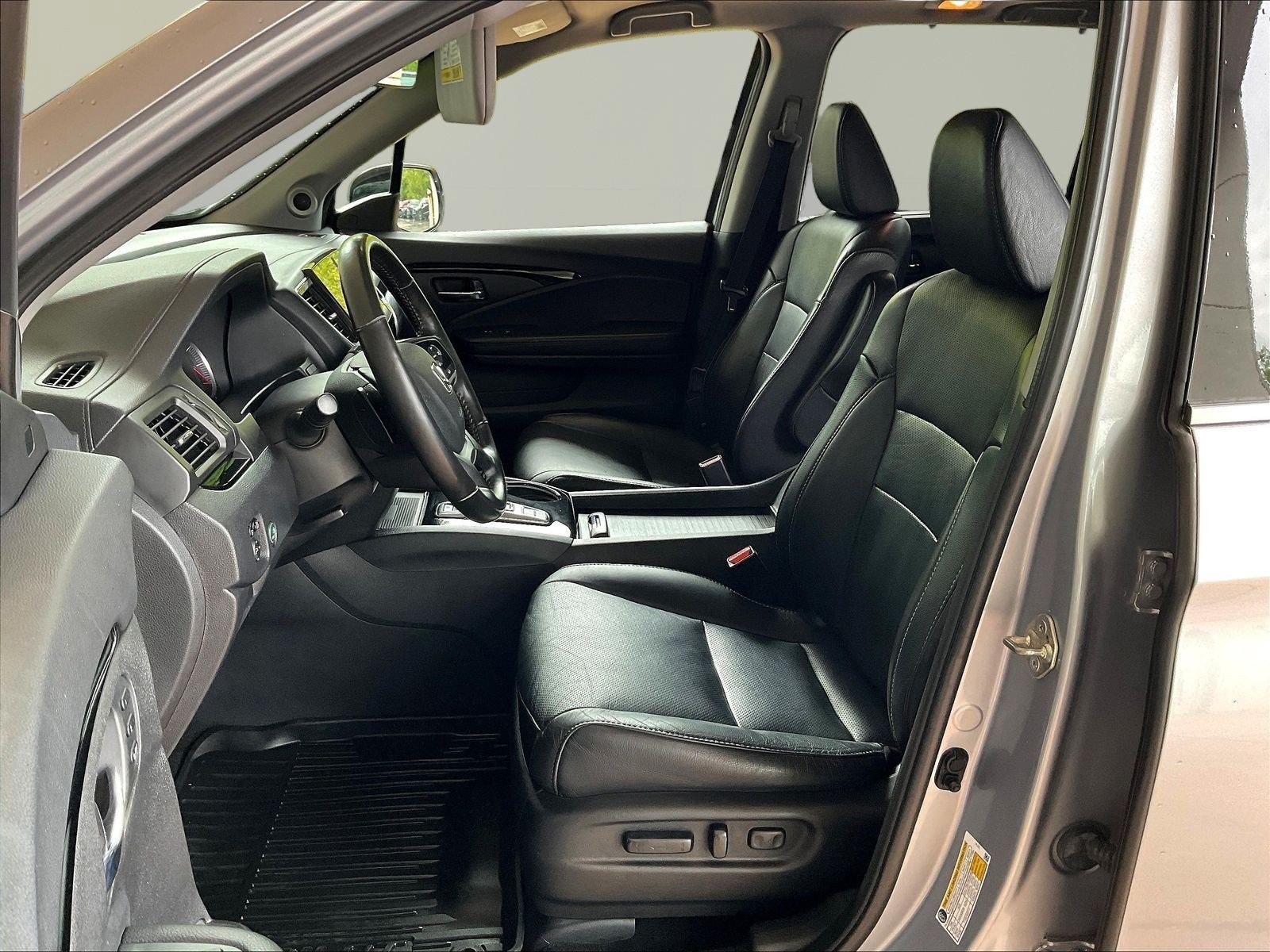 Used 2019 Honda Pilot Elite image 21