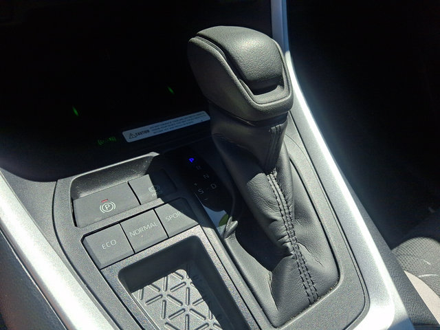 Used 2024 Toyota RAV4 XLE w/ Convenience Package FWD image 15
