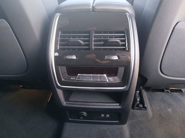 New 2026 BMW X5 xDrive50e image 14