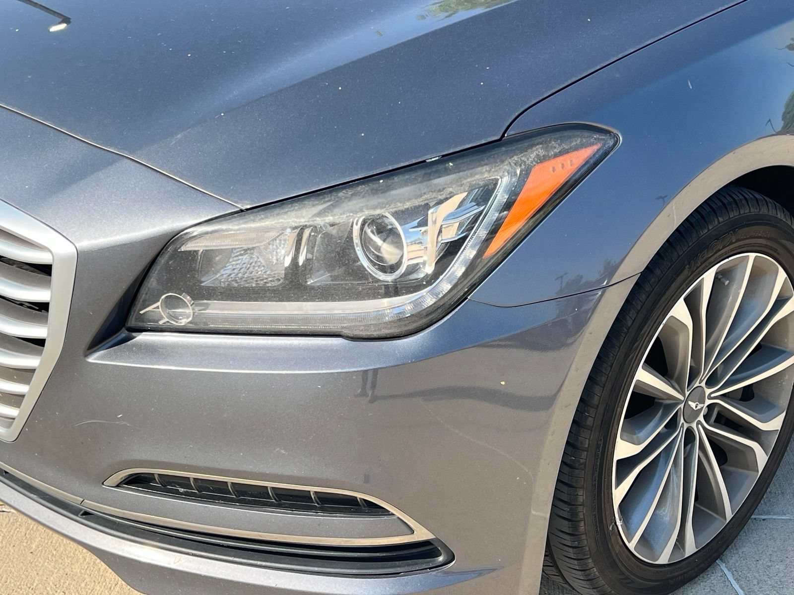 Used 2016 Hyundai Genesis 3.8 RWD image 4