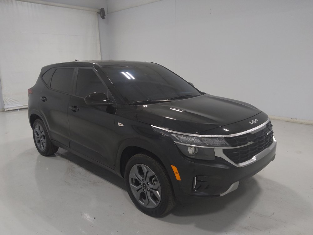 Used 2025 Kia Seltos LX AWD/4WD image 13
