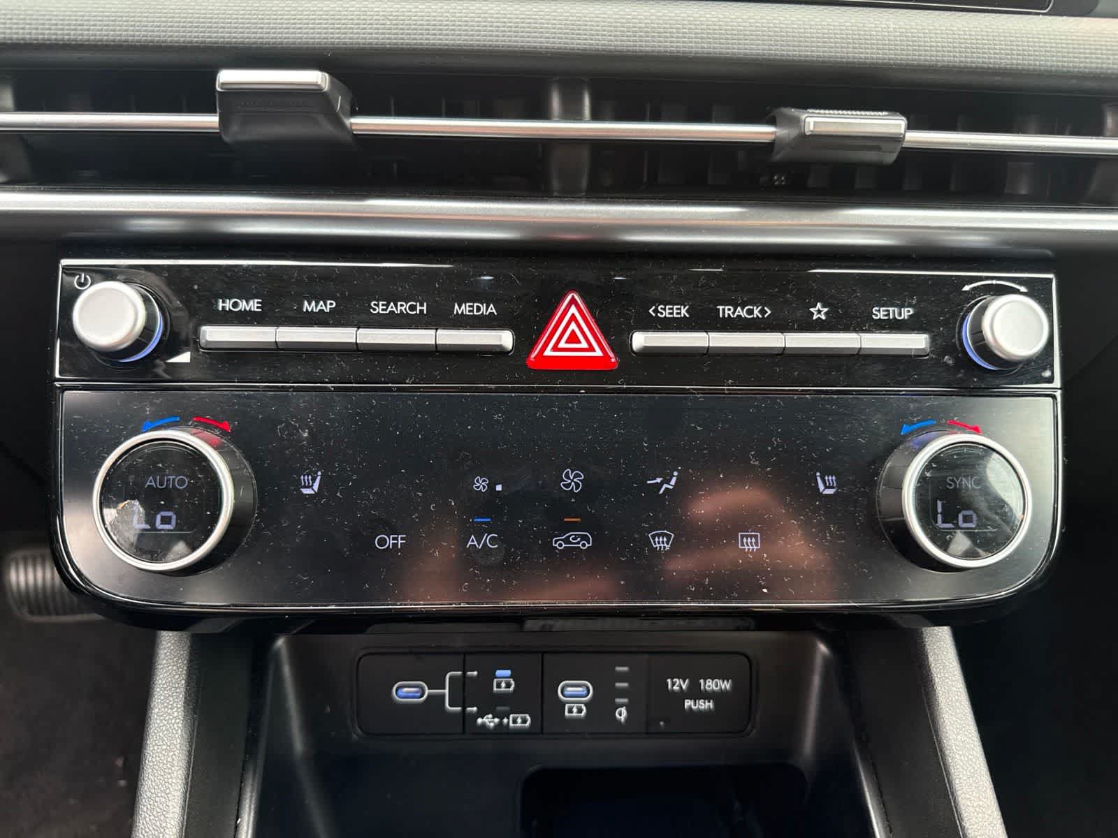 Used 2025 Hyundai Tucson SEL AWD/4WD image 18