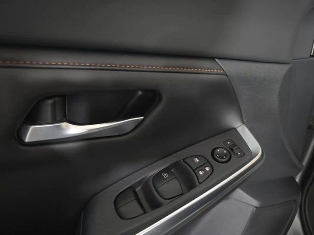 Used 2023 Nissan Sentra SR w/ Trunk Package image 25