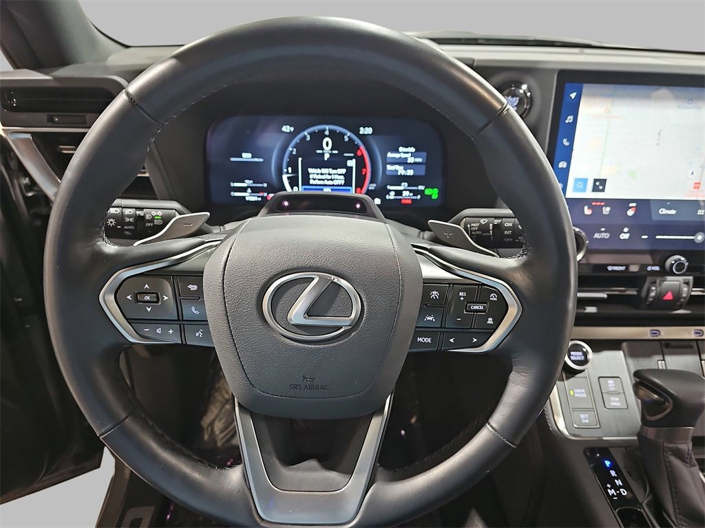 Used 2024 Lexus GX 550 image 14