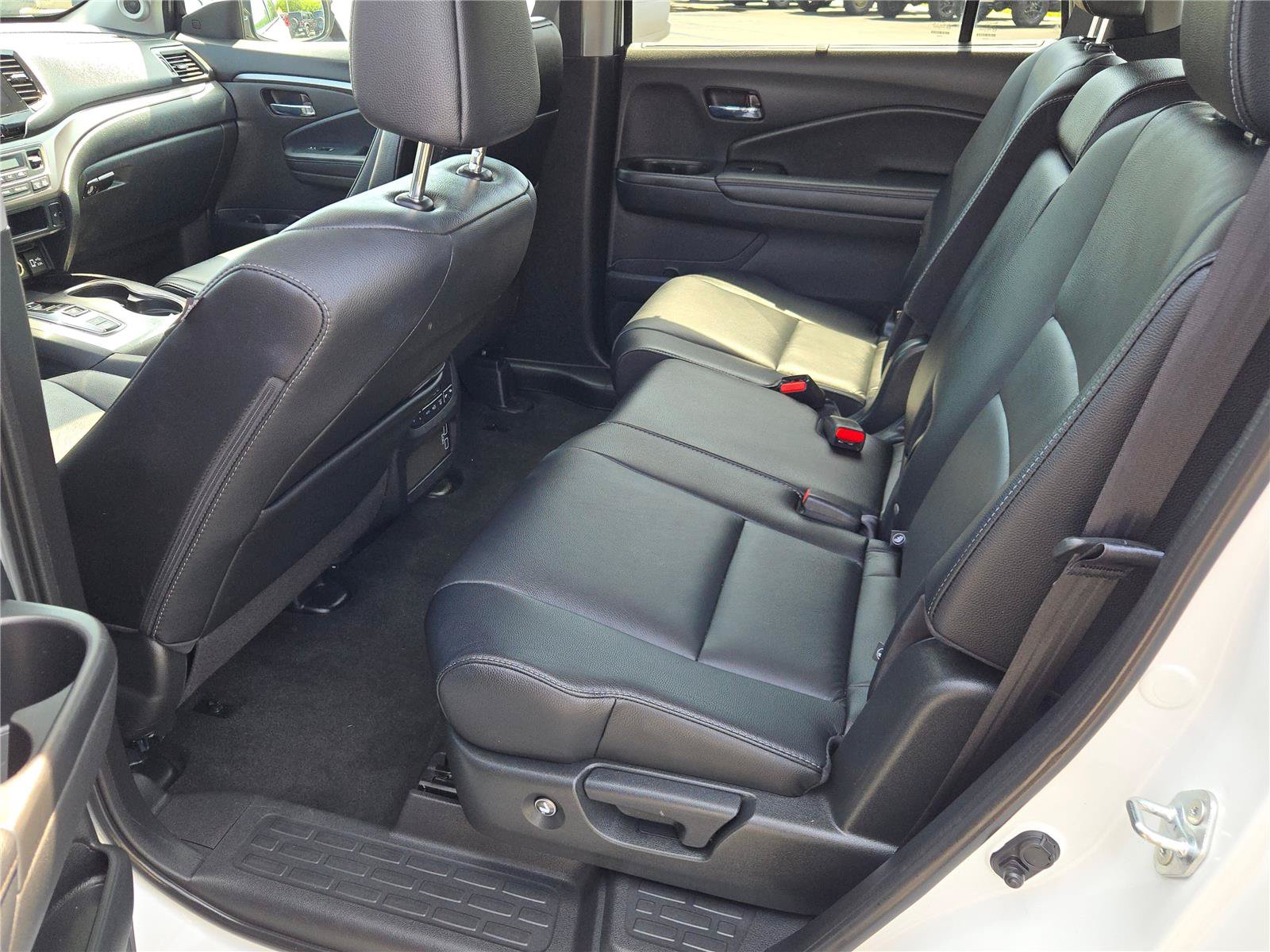 Used 2022 Honda Pilot Special Edition image 27