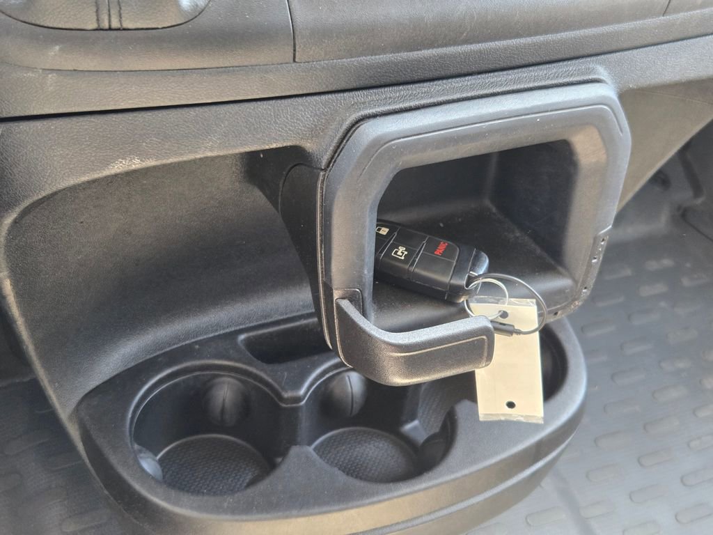 Used 2025 RAM ProMaster 2500 w/ Convenience Group FWD image 10