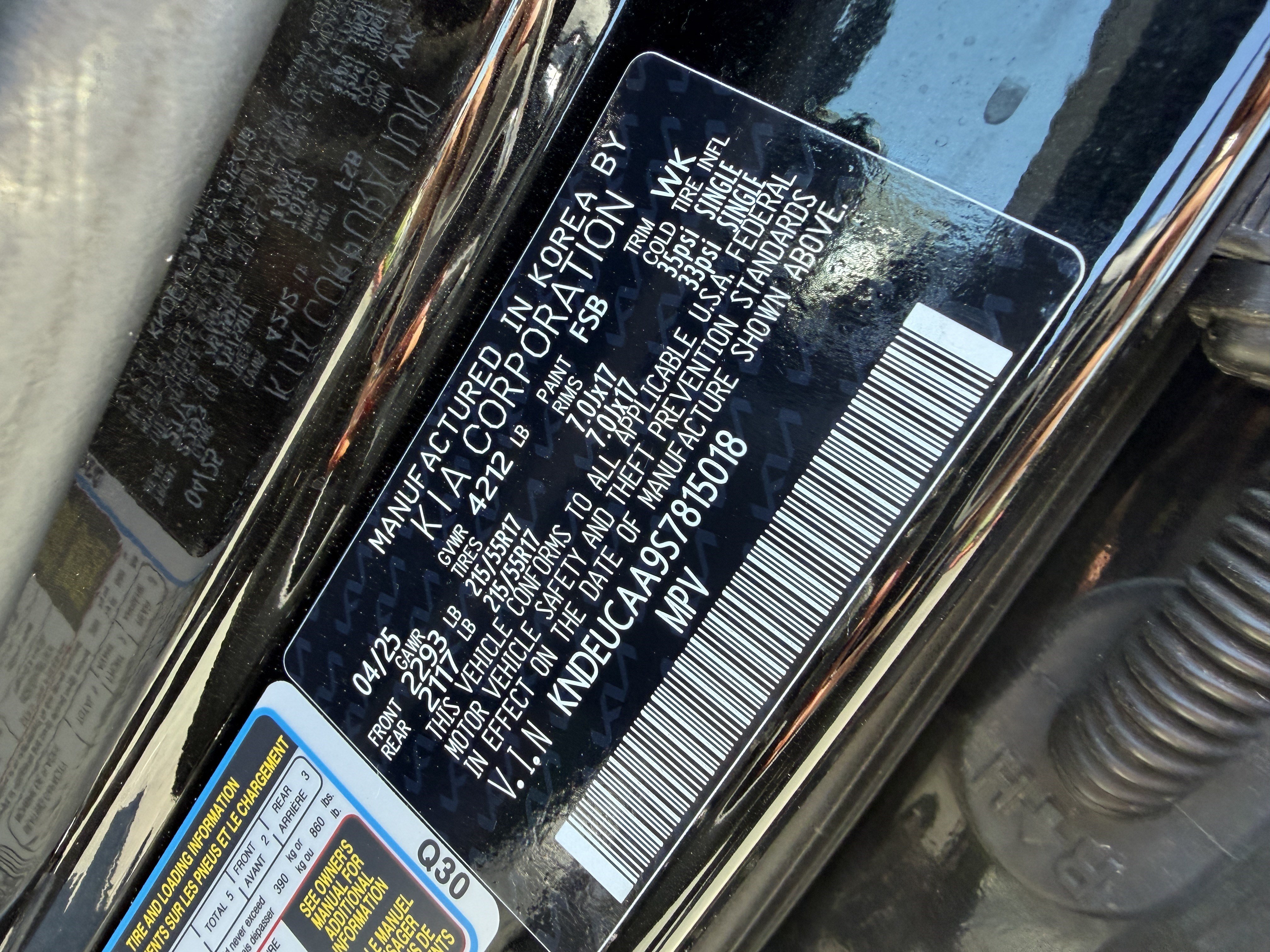 Certified 2025 Kia Seltos S AWD/4WD image 28