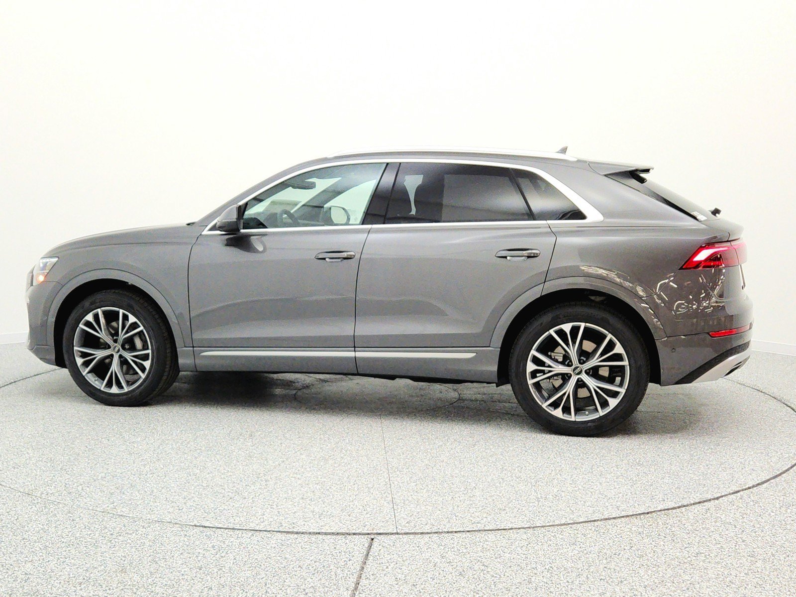 New 2026 Audi Q8 Premium Plus AWD/4WD image 8
