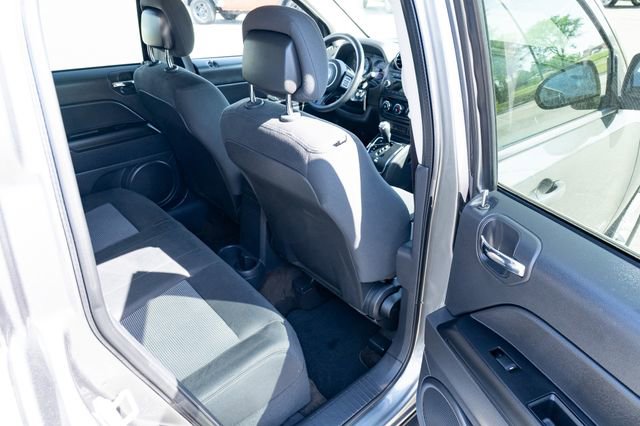 Used 2014 Jeep Compass Sport image 35