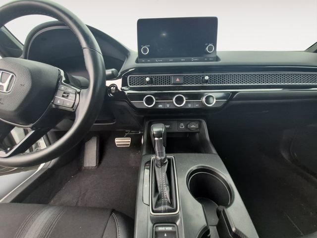 Used 2019 Honda Civic Sport image 11