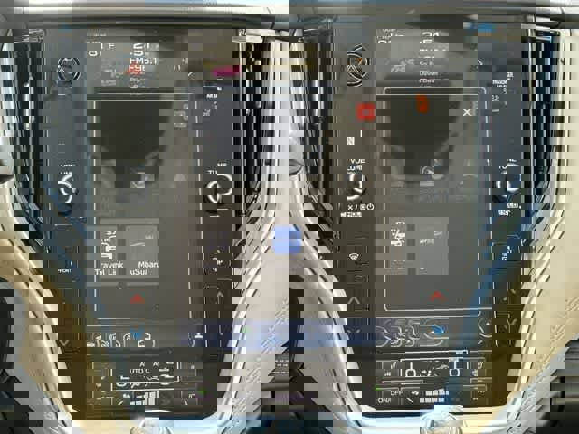 Used 2020 Subaru Outback Limited image 14