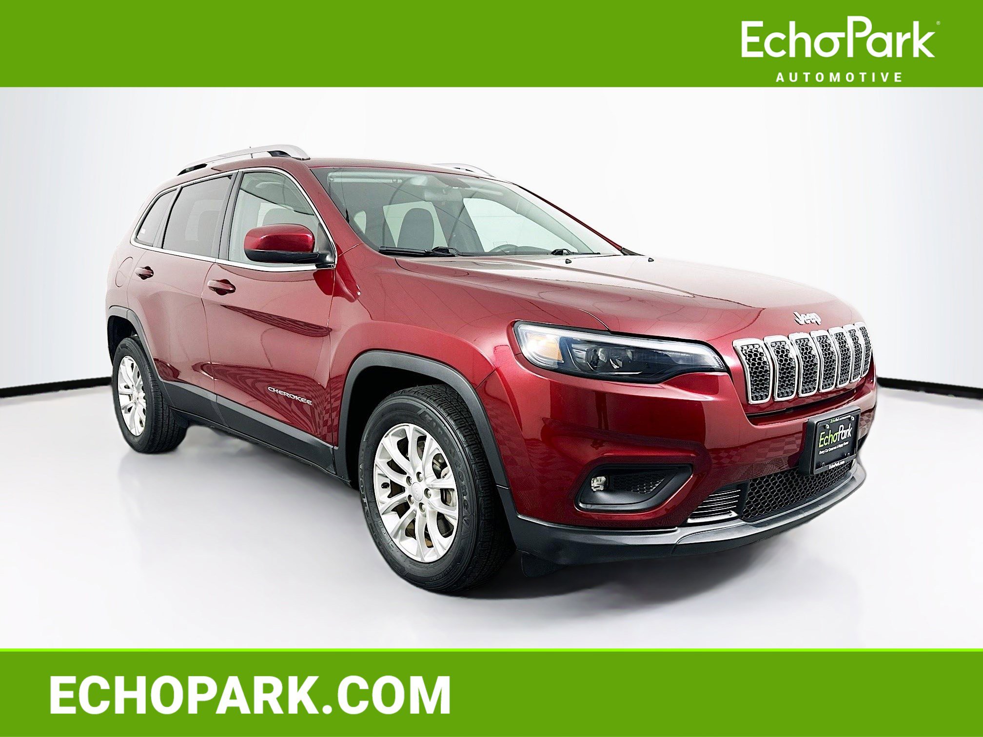 Used 2019 Jeep Cherokee Latitude w/ Popular Appearance Group image 1