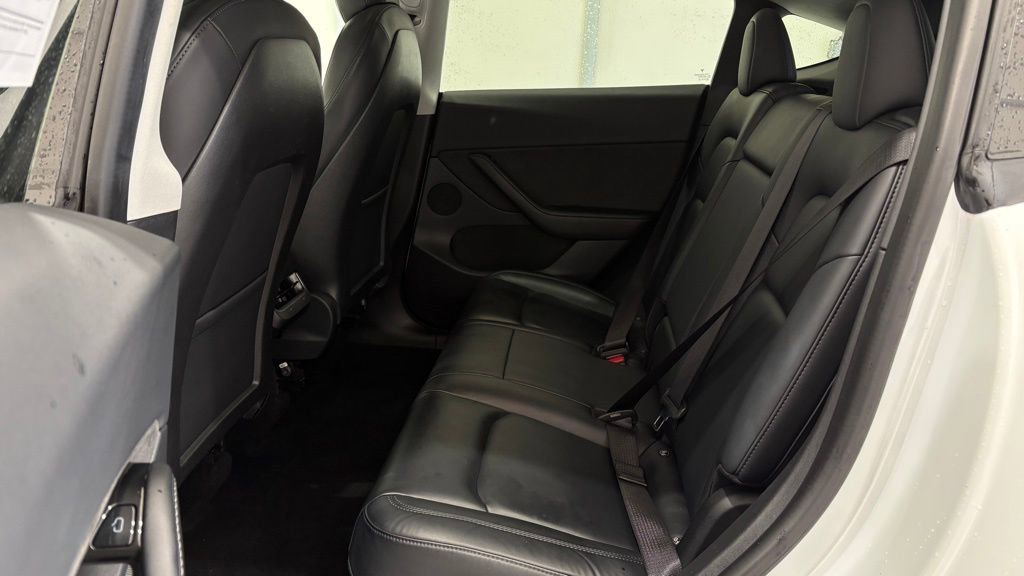 Used 2021 Tesla Model Y 2WD image 19