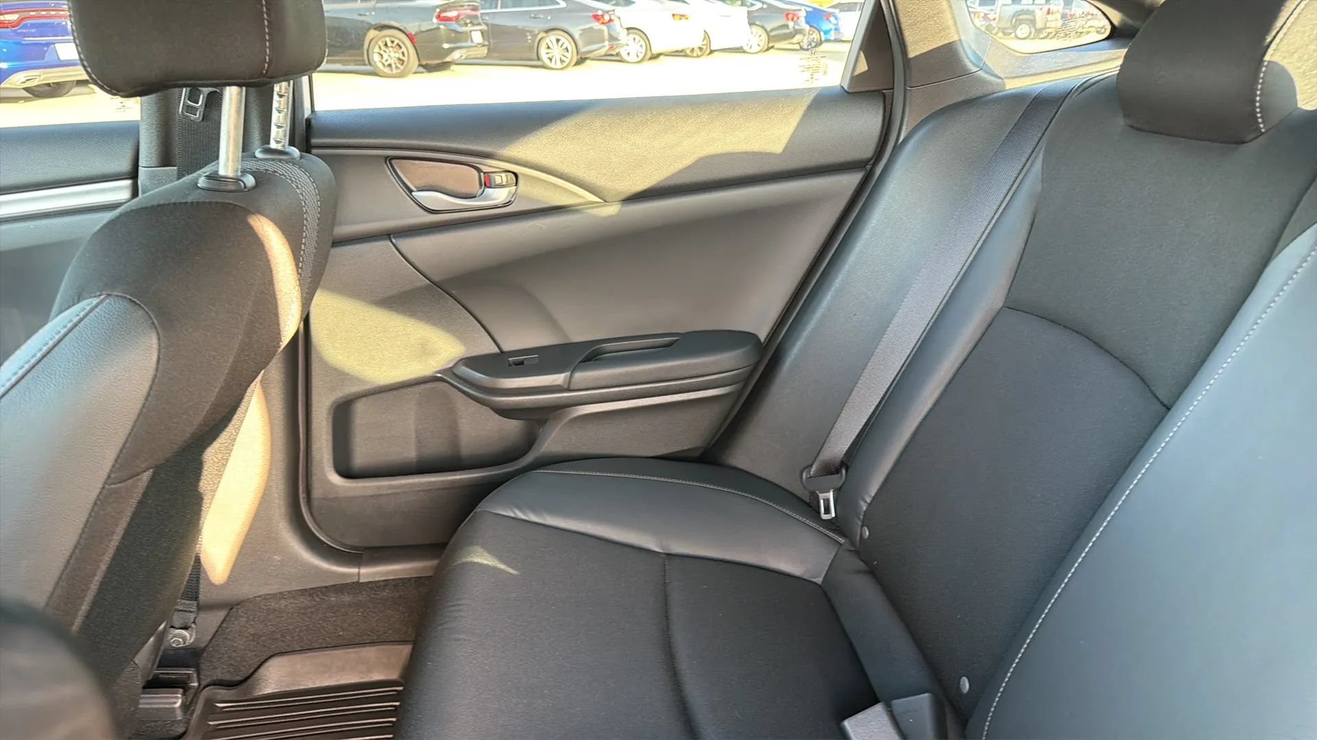 Used 2019 Honda Civic Sport image 35