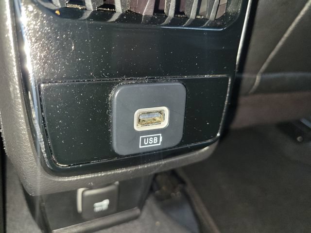 Used 2024 Jeep Compass Latitude AWD/4WD image 16