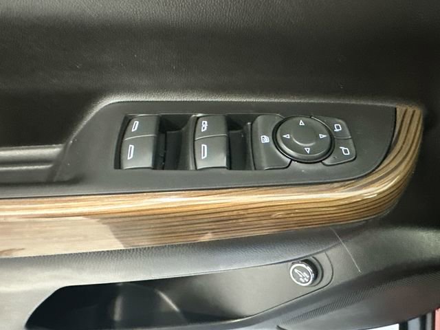 Used 2023 GMC Acadia SLE w/ Driver Convenience Package image 30