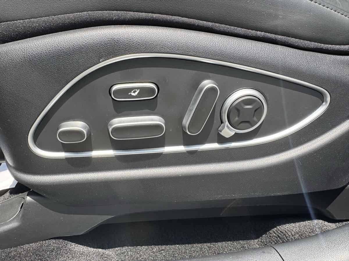 Used 2026 Hyundai Palisade Calligraphy AWD/4WD image 18