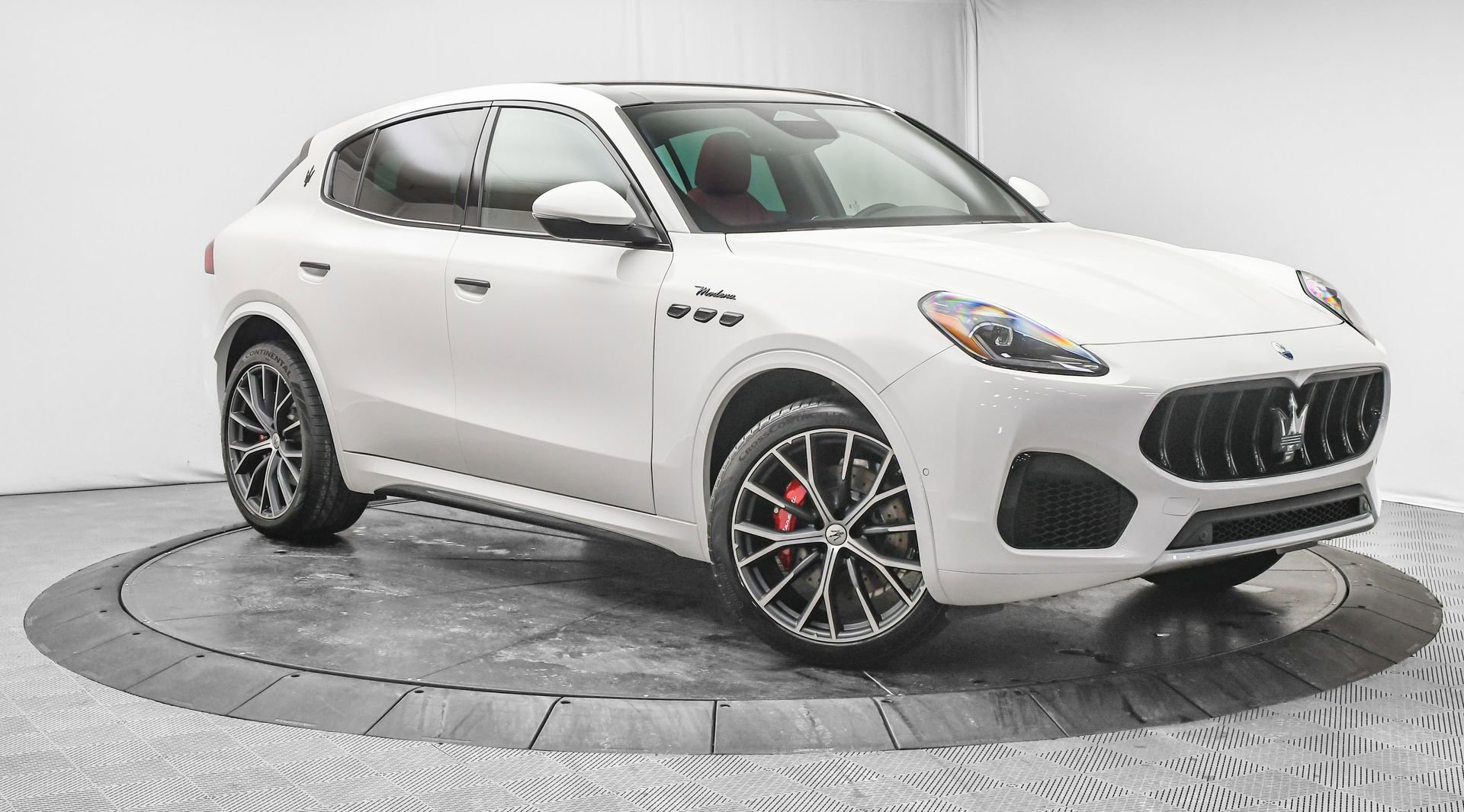 New 2026 Maserati Grecale Modena image 1