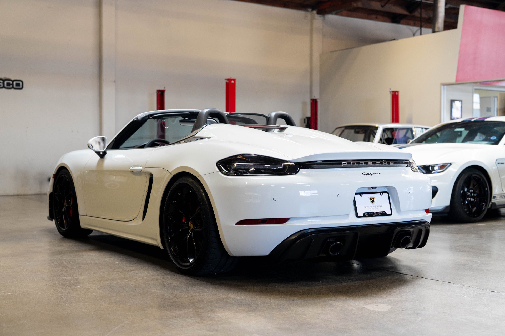 Used 2021 Porsche 718 Boxster Spyder image 9