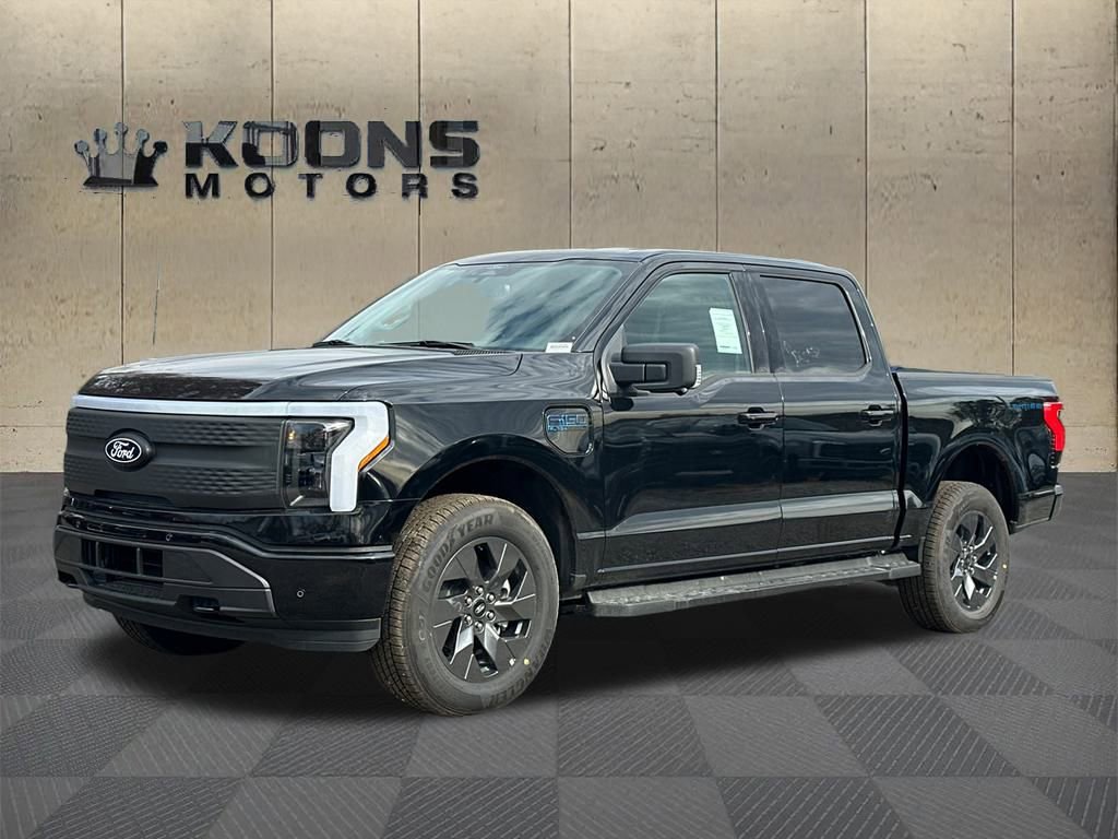 New 2025 Ford F150 Lightning Flash AWD/4WD image 1
