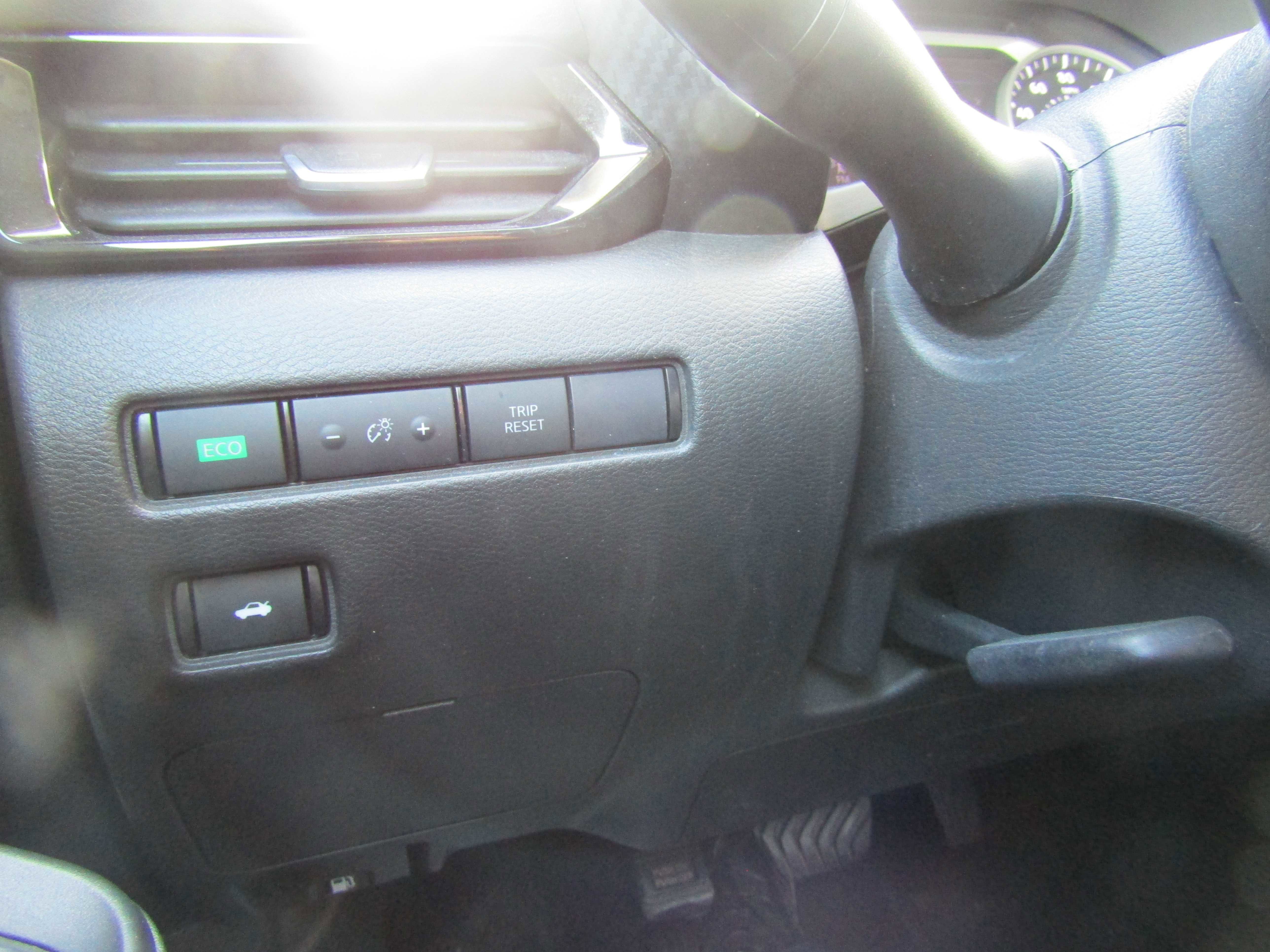 Used 2024 Nissan Sentra SV w/ All-Weather Package FWD image 12