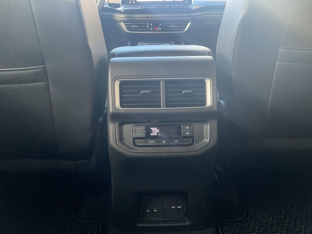 Used 2024 Volkswagen Atlas SE image 20