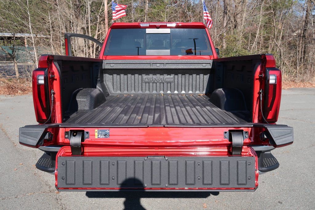 New 2026 GMC Sierra 2500 SLT w/ SLT Premium Package image 24