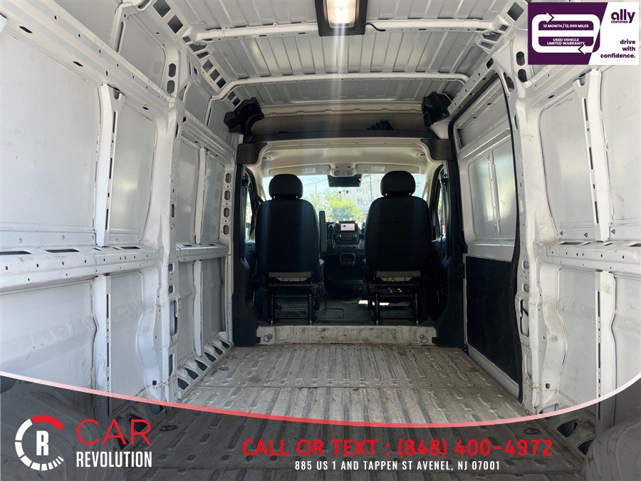 Used 2025 RAM ProMaster 2500 w/ Convenience Group FWD image 9