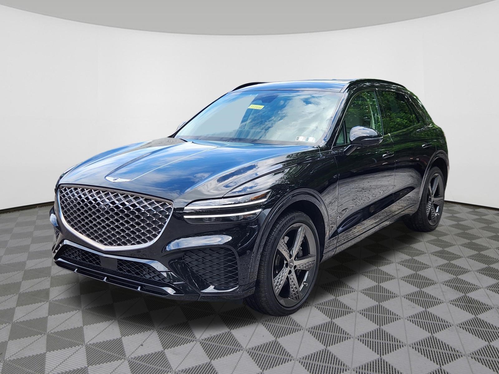 Used 2025 Genesis GV70 3.5T Sport w/ Sport Advanced Package AWD/4WD image 2