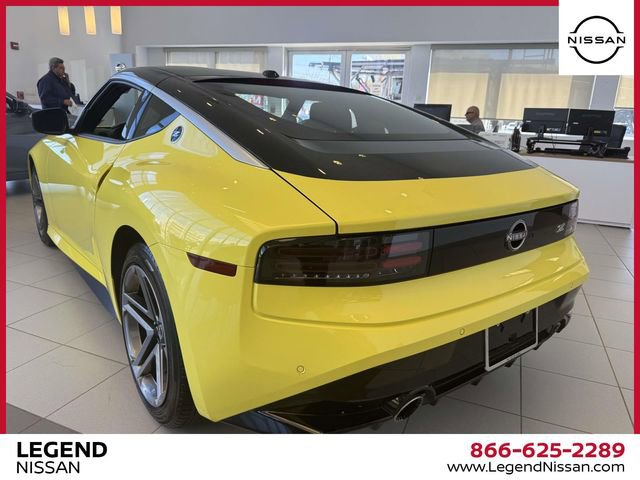 Used 2024 Nissan Z Sport w/ Floor Mat Package image 7