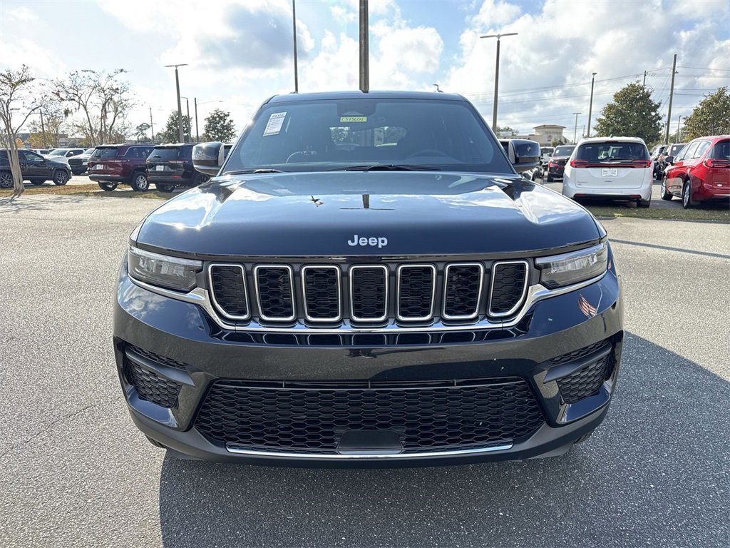 New 2025 Jeep Grand Cherokee Laredo X w/ Luxury Tech Group I image 8