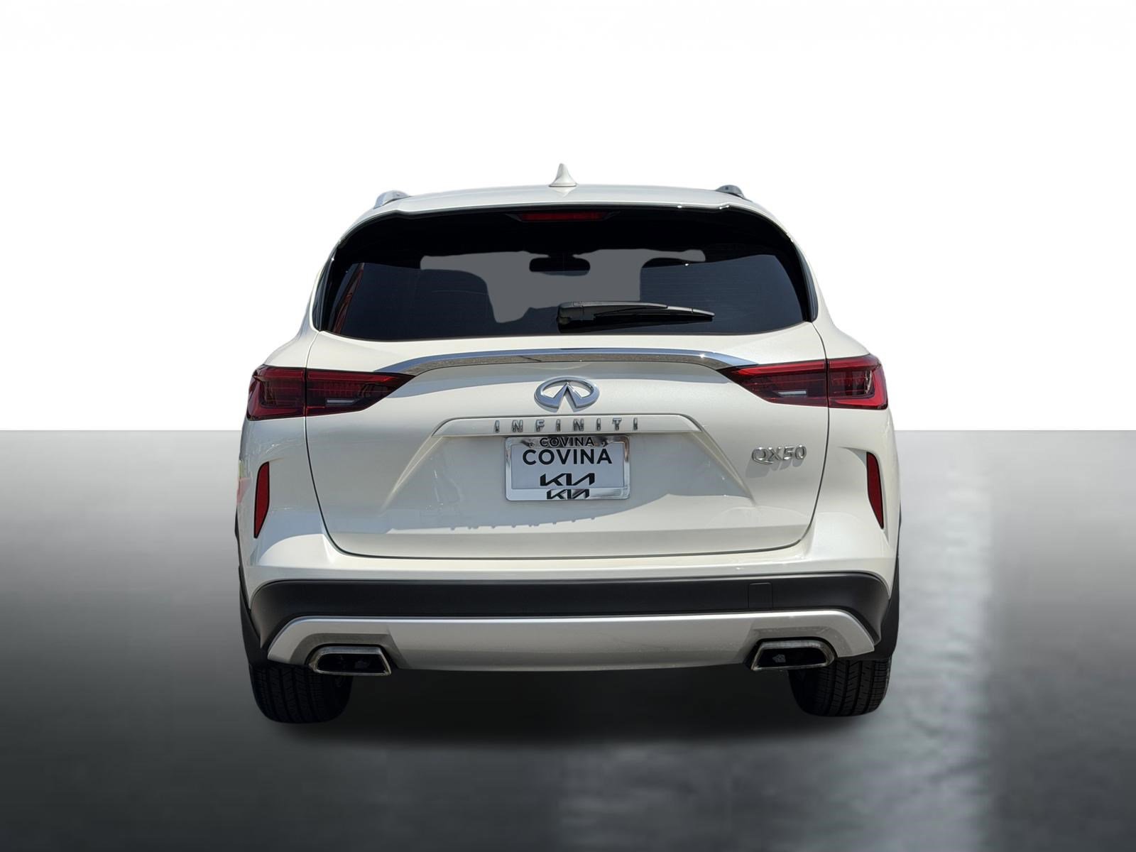 Used 2019 INFINITI QX50 Luxe w/ Navigation Package FWD image 7